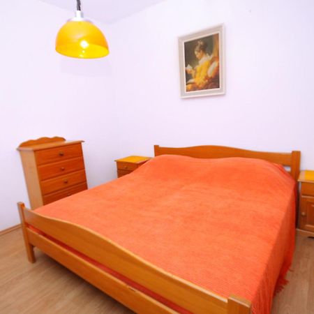 Seaside Apartments With A Swimming Pool Kneza, Korcula - 9269 Racisce Exterior foto