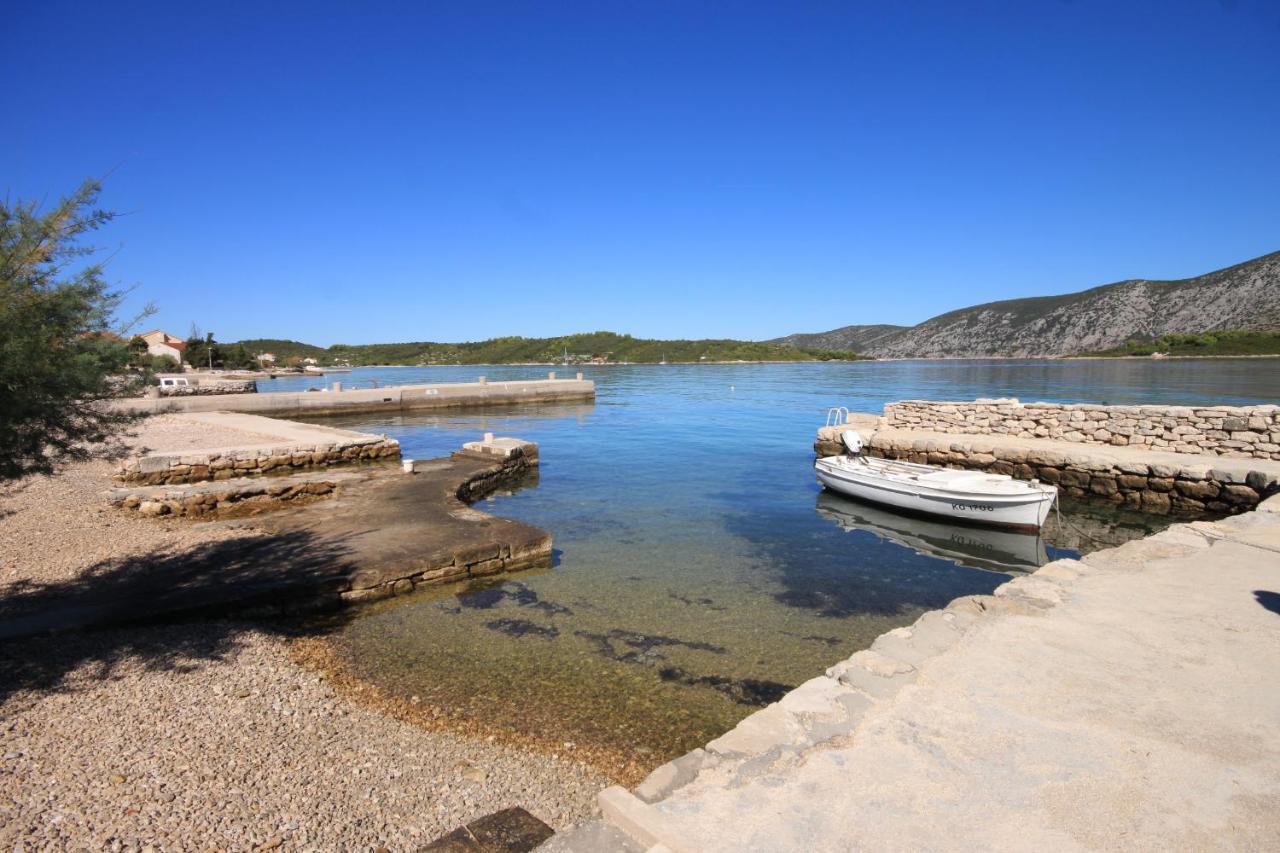 Seaside Apartments With A Swimming Pool Kneza, Korcula - 9269 Racisce Exterior foto