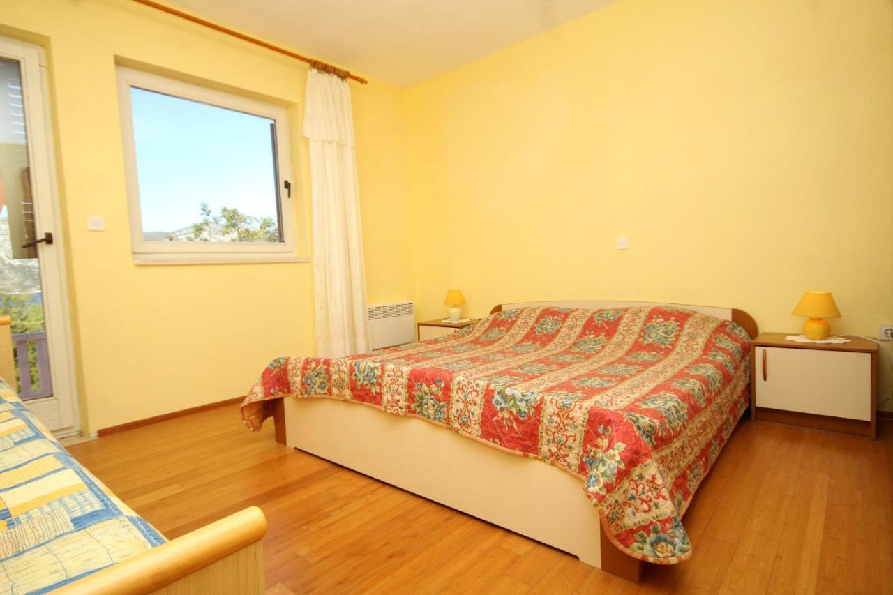 Seaside Apartments With A Swimming Pool Kneza, Korcula - 9269 Racisce Exterior foto