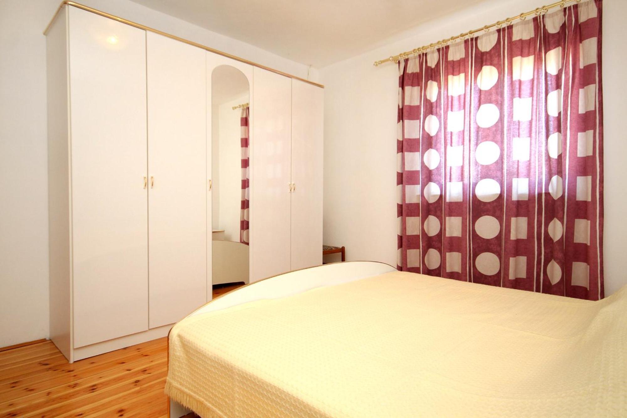 Seaside Apartments With A Swimming Pool Kneza, Korcula - 9269 Racisce Exterior foto